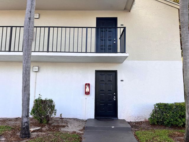 718 Executive Center Drive 111, West Palm Beach, FL 33401