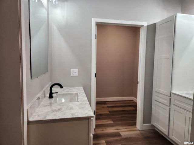 14063 N LINK Lane, Mt Vernon, IL 62864