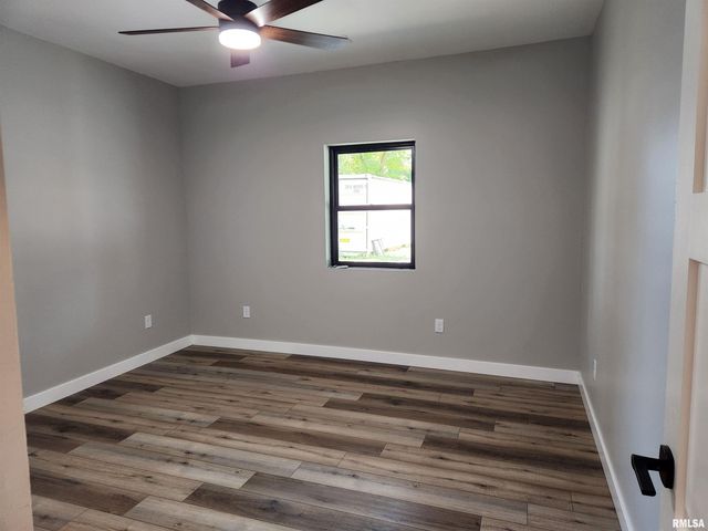 14063 N LINK Lane, Mt Vernon, IL 62864