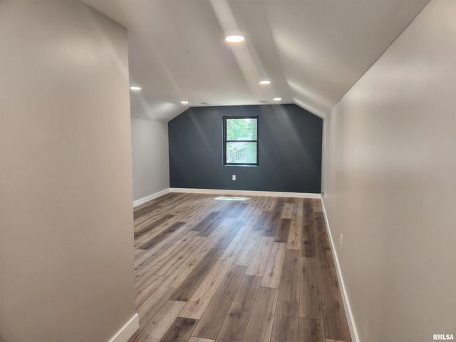 14063 N LINK Lane, Mt Vernon, IL 62864