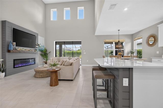 9069 LUNA LANE, Sarasota, FL 34241