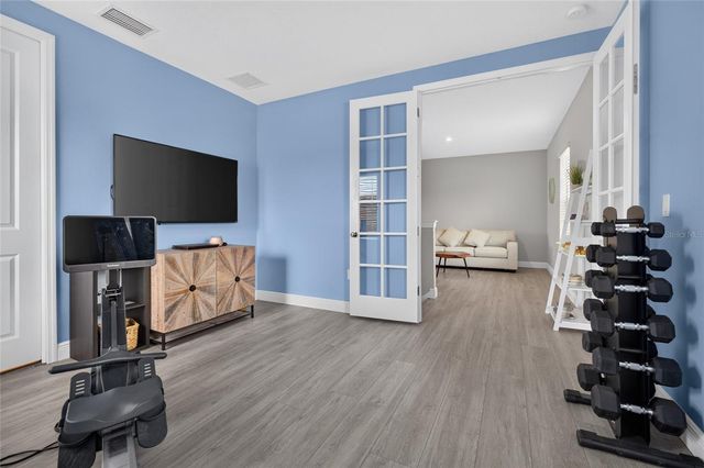 9069 LUNA LANE, Sarasota, FL 34241