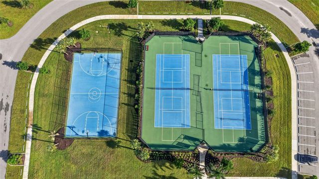 9069 LUNA LANE, Sarasota, FL 34241