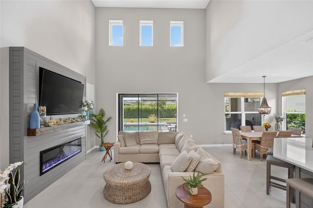 9069 LUNA LANE, Sarasota, FL 34241