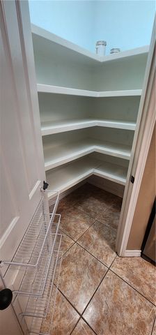 2621 Bruin Dr, Corpus Christi, TX 78414