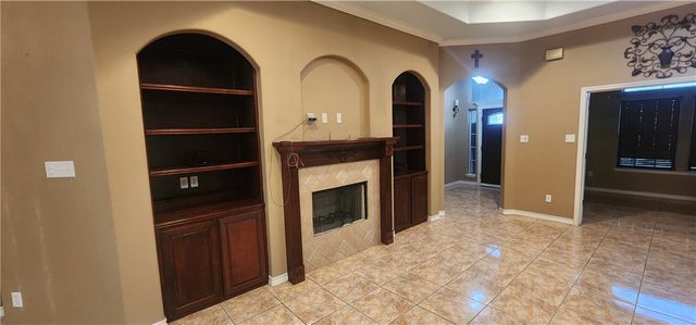 2621 Bruin Dr, Corpus Christi, TX 78414