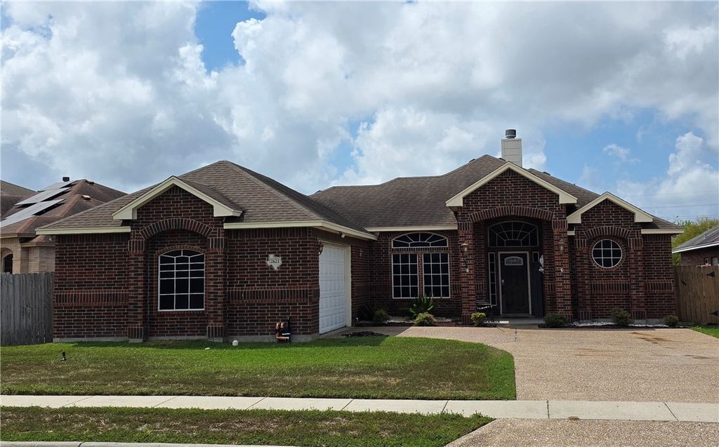 2621 Bruin Dr, Corpus Christi, TX 78414