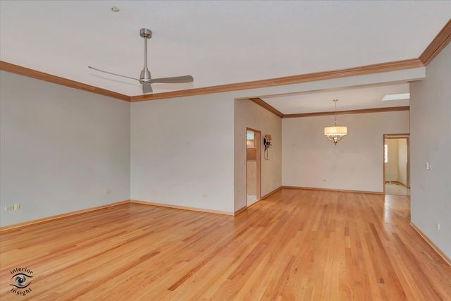 9306 Fox Run Circle, Frankfort, IL 60423