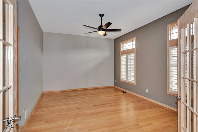 9306 Fox Run Circle, Frankfort, IL 60423