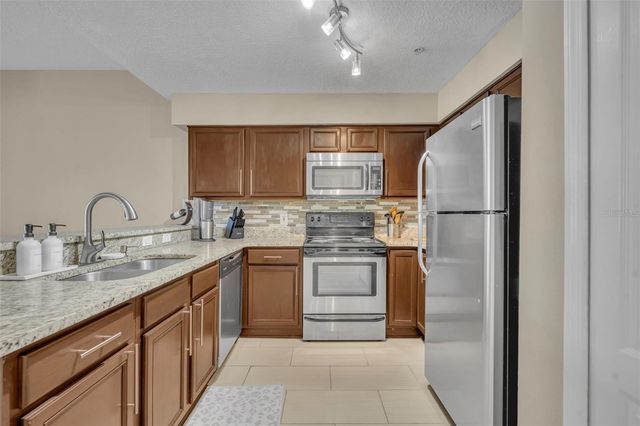 676 SANDY NECK LANE 102, Altamonte Springs, FL 32714