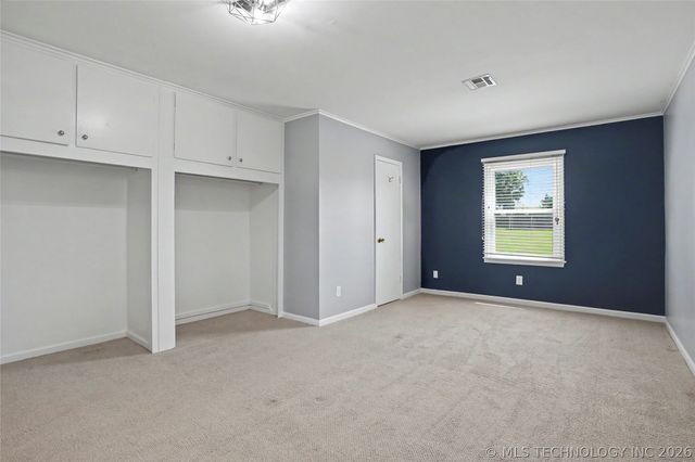 3913 S Jamestown Avenue, Tulsa, OK 74135