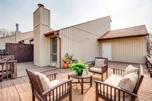 780 Hamilton Road Apt F1, Blountville, TN 37617