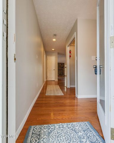 780 Hamilton Road Apt F1, Blountville, TN 37617