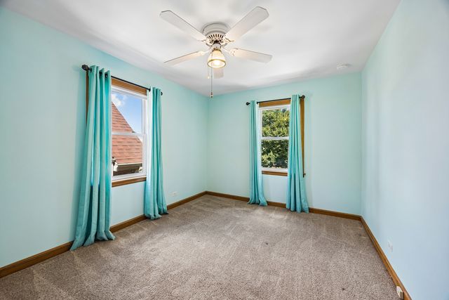 5948 S Komensky Avenue, Chicago, IL 60629
