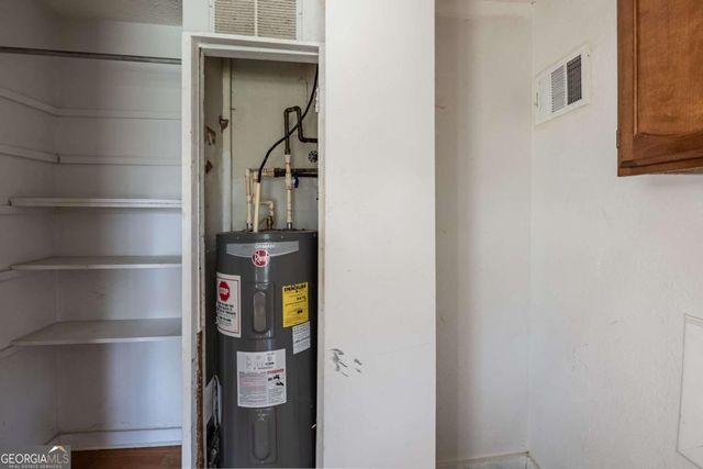 6623 King George Way, Morrow, GA 30260