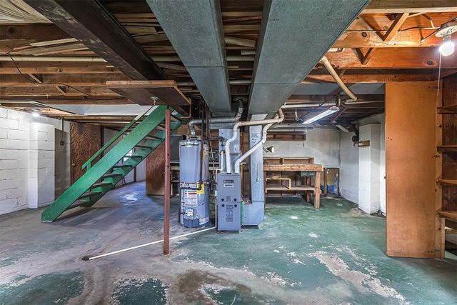 9881 MARK Road, Erie, PA 16509