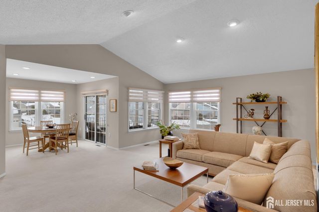 57 Yorkshire Drive D, Monroe, NJ 08831