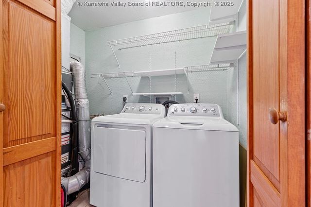 244 A Ivywood Street, Eleanor, WV 25070