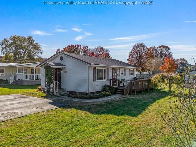 244 A Ivywood Street, Eleanor, WV 25070