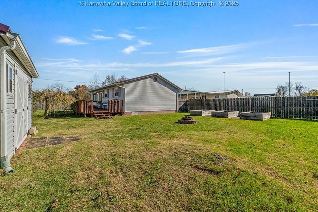 244 A Ivywood Street, Eleanor, WV 25070