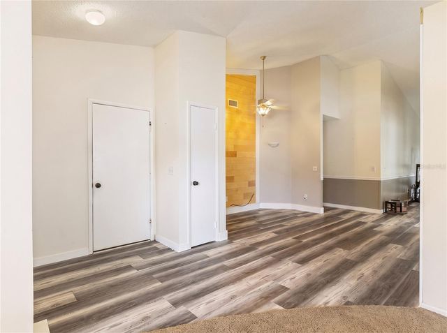 9823 SIR FREDERICK STREET, Tampa, FL 33637