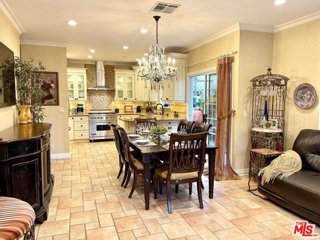 1121 21st Street 1, Santa Monica, CA 90403