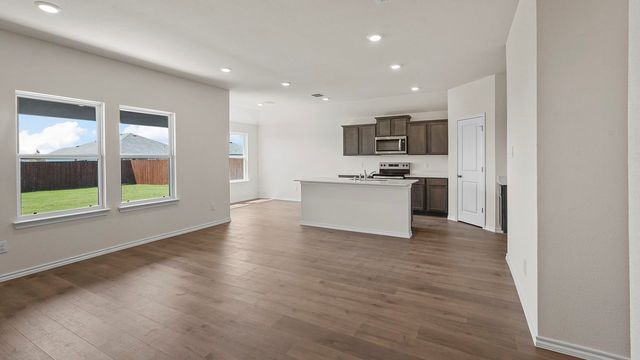 1675 Mantle Road, Crandall, TX 75114