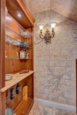 5207 SAND LAKE COURT, Sarasota, FL 34238