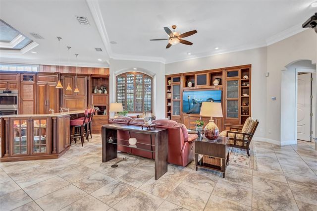 5207 SAND LAKE COURT, Sarasota, FL 34238