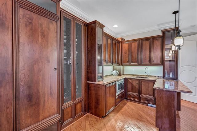 5207 SAND LAKE COURT, Sarasota, FL 34238