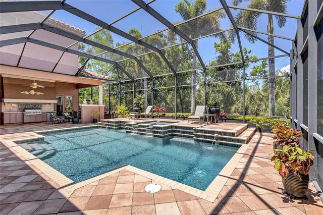 5207 SAND LAKE COURT, Sarasota, FL 34238