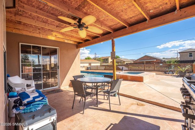 4062 Windridge Circle, Las Cruces, NM 88012