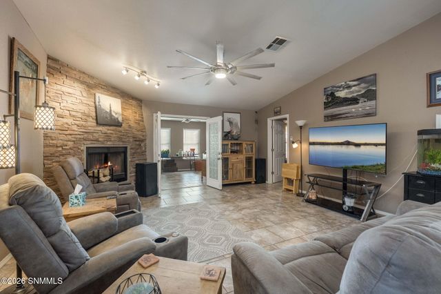 4062 Windridge Circle, Las Cruces, NM 88012