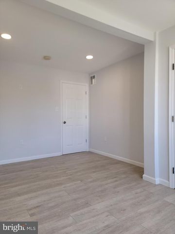 2621 N SNYDER AVE, Sparrows Point, MD 21219