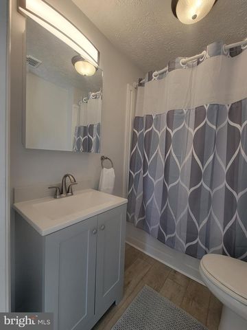 2621 N SNYDER AVE, Sparrows Point, MD 21219