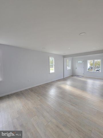 2621 N SNYDER AVE, Sparrows Point, MD 21219