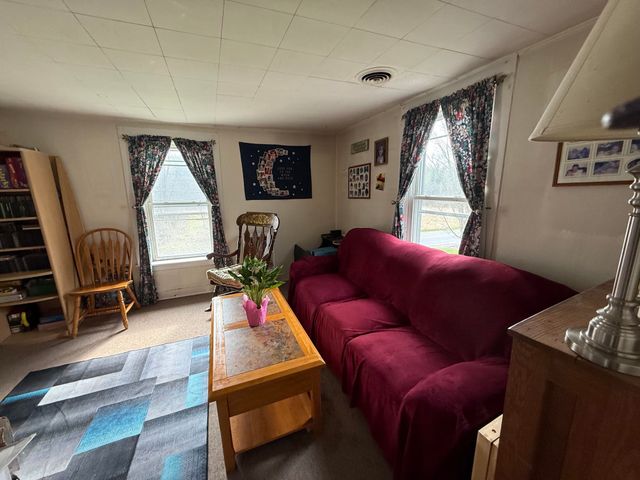 474 Dog Team Road, New Haven, VT 05456