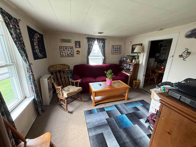 474 Dog Team Road, New Haven, VT 05456