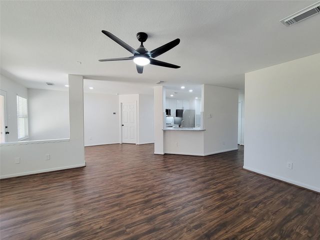 21123 Amber Crossing Drive, Richmond, TX 77406