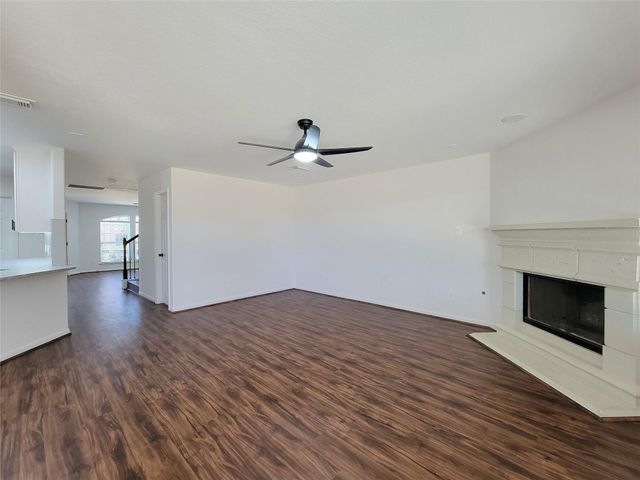 21123 Amber Crossing Drive, Richmond, TX 77406