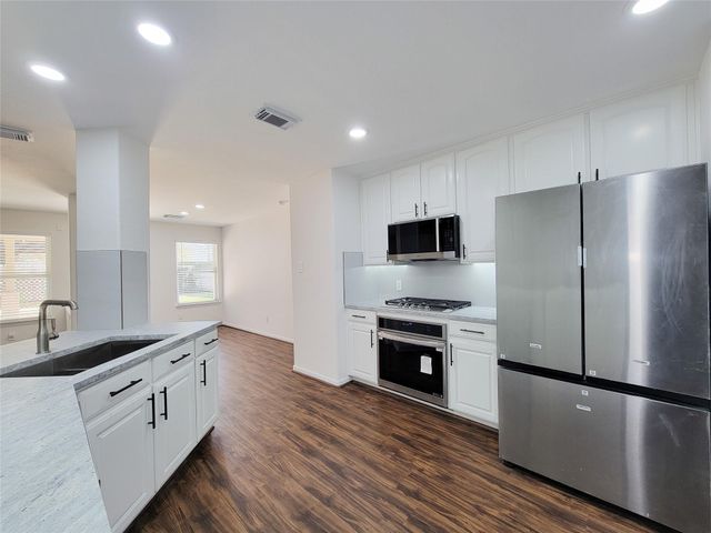 21123 Amber Crossing Drive, Richmond, TX 77406