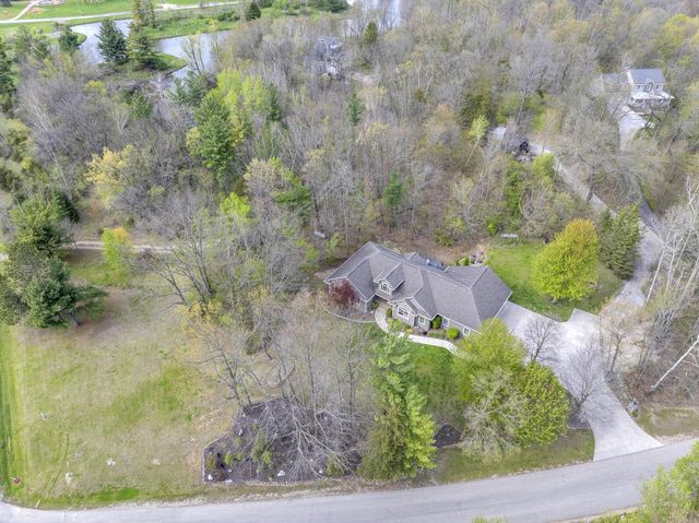 N3480 Red Oak DRIVE, Campbellsport, WI 53010