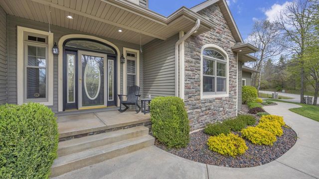 N3480 Red Oak DRIVE, Campbellsport, WI 53010
