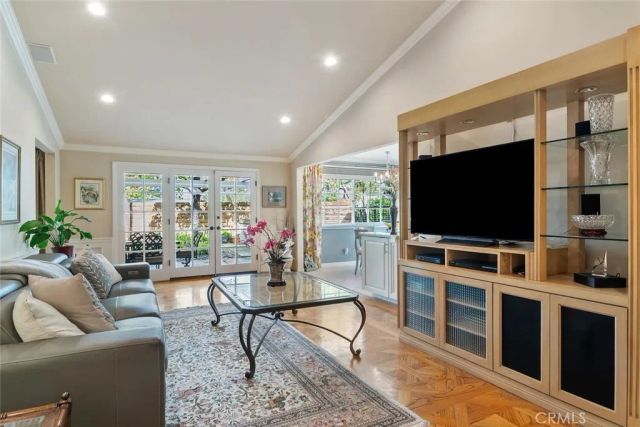 21616 Cezanne, Woodland Hills, CA 91364
