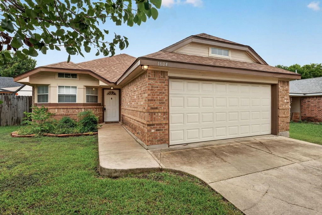 1604 Southwestern TRL, Round Rock, TX 78664