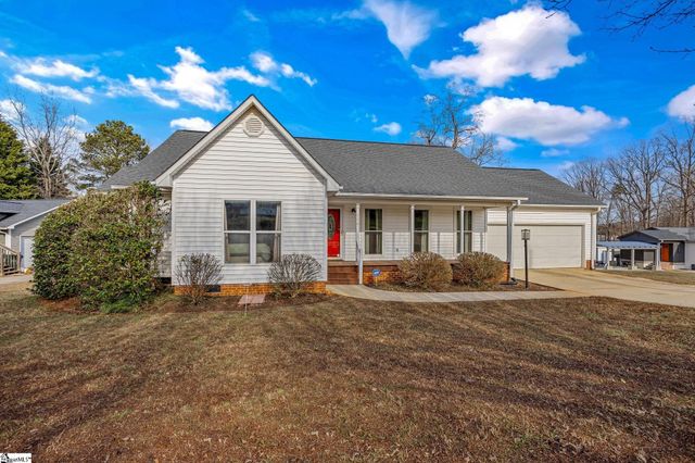 220 James Road, Greer, SC 29650