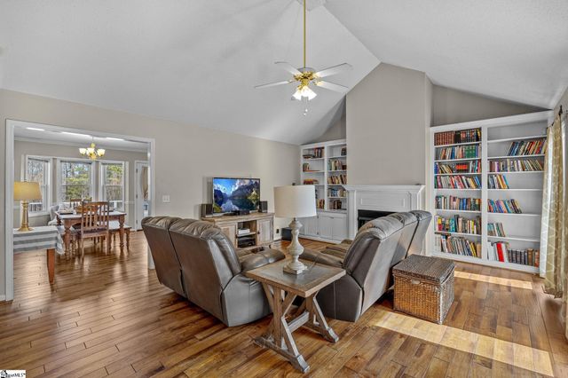 220 James Road, Greer, SC 29650