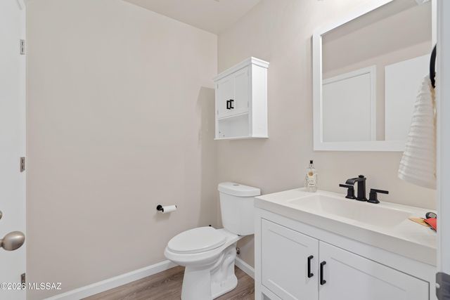 6004 S Sweet Birch Lane, Tucson, AZ 85747