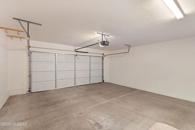 6004 S Sweet Birch Lane, Tucson, AZ 85747