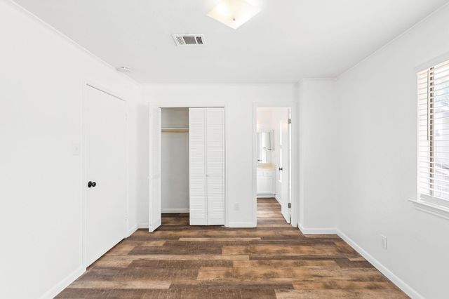 1712 Timber Ridge RD, Austin, TX 78741